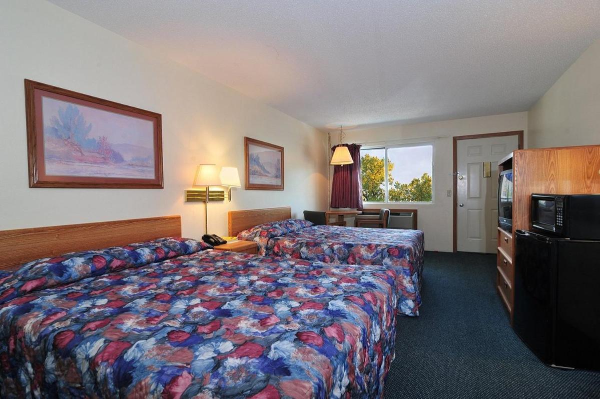 Fields Park Motel Wisconsin Dells Eksteriør bilde